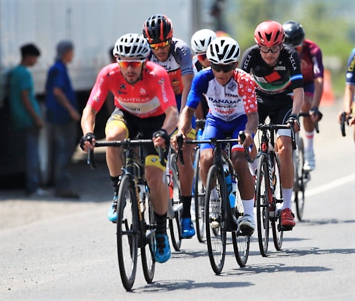 Dorian Monterroso se consagra campeón de las metas volantes de la Vuelta Bantrab