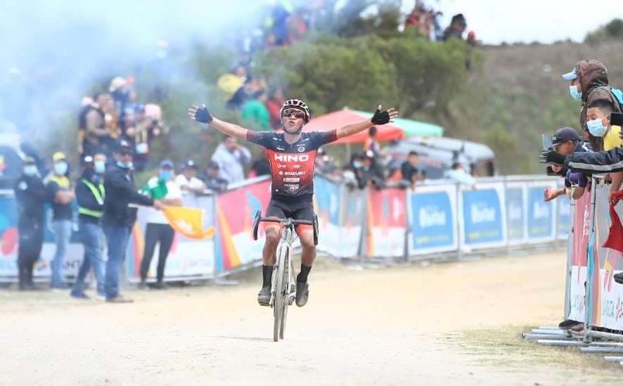 Vásquez volvió a conquistar la etapa que ganó en 2019. (Foto: Carlos Hernández Prensa Libre).