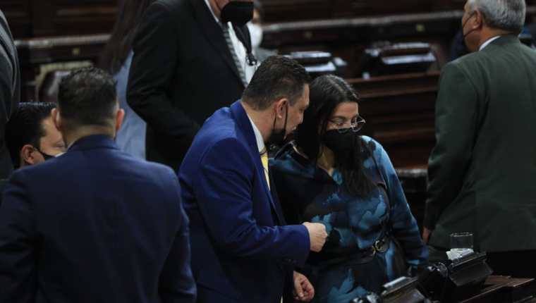 Diputados aprobaron una ampliación presupuestaria de más de Q3 mil millones para el Ministerio de Comunicaciones. (Foto Prensa Libre: María José Bonilla)