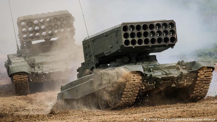 ¿Qué son las armas termobáricas y está Rusia utilizándolas en Ucrania?