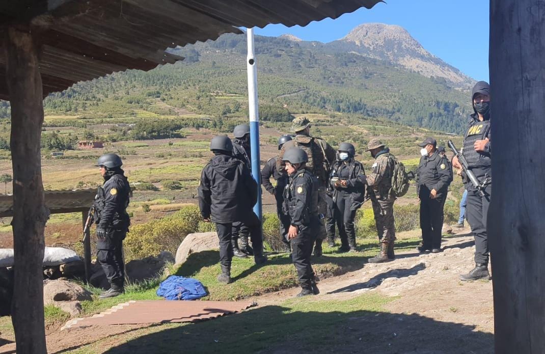 Las fuerzas de seguridad reforzaron recientemente su presencia en la zona de conflicto entre pobladores de Ixchiguán y Tajumulco, San Marcos. (Foto Prensa Libre: Ejército de Guatemala)