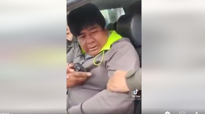 La respuesta de un conductor ebrio en Bolivia se hace viral. (Foto: captura de video/Facebook) 