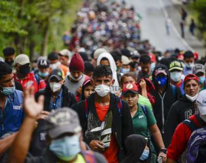 Guatemala refuerza seguridad fronteriza ante inminente llegada de caravana de migrantes