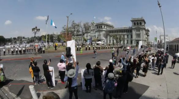 ley protección de la vida y la familia