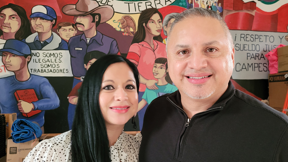 Marisela González y Anthony Veliz afirman que "Woodburn se convirtió en una luz para la comunidad latina".
ANALÍA LLORENTE 
