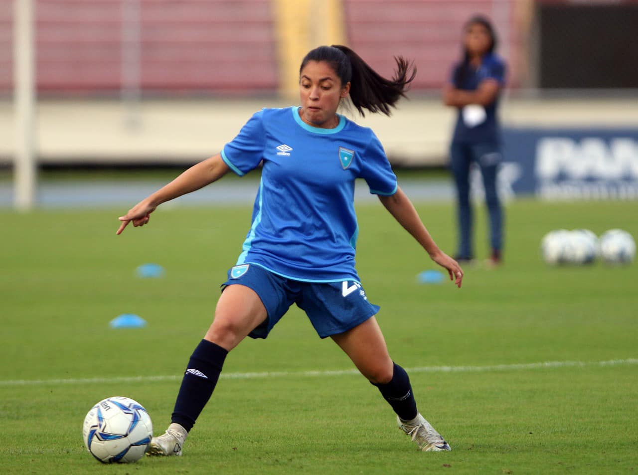 Ana Lucía Martínez volvió a quedar fuera de la convocatoria.