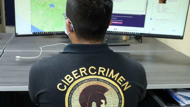 La Policía Nacional Civil cuenta ahora con un Departamento de Investigación de Ciberdelitos e Información Forense. Antes era una sección. Foto cortesía SVET.