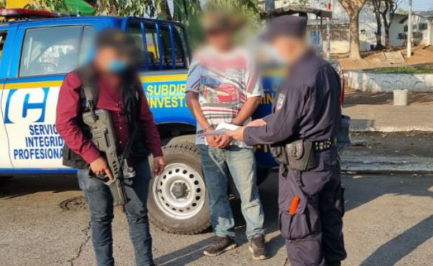 PANDIILERO SALVADOREÑO