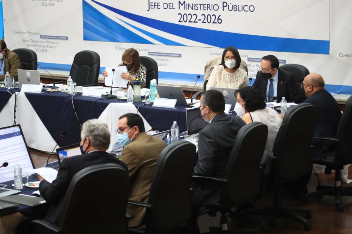 La Comisión de Postulación para fiscal general si podría ahondar sobre el supuesto plagio de tesis de Consuelo Porras. (Foto: Prensa Libre Hemeroteca)