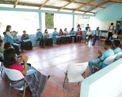 “Es importante llegar a las niñas y niños más marginados”: Unicef evalúa la educación en Guatemala ante el impacto de la pandemia