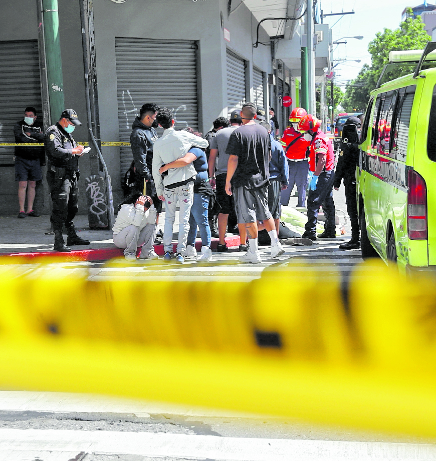 La violencia que se ha vivido en los últimos meses en el país las autoridades a atribuyen a las disputas entre pandillas. Foto Prensa Libre: Hemeroteca PL.