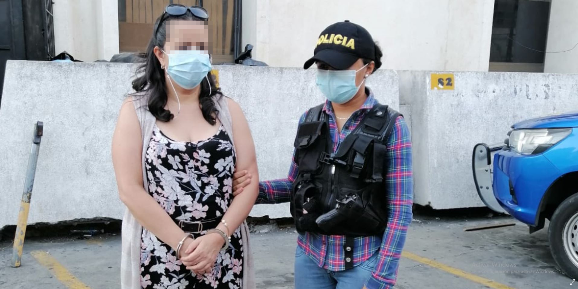 Elizabeth Morales Rivera, subsecretaria de la Sesán, fue detenida en la carretera a El Salvador. (Foto Prensa Libre: PNC)