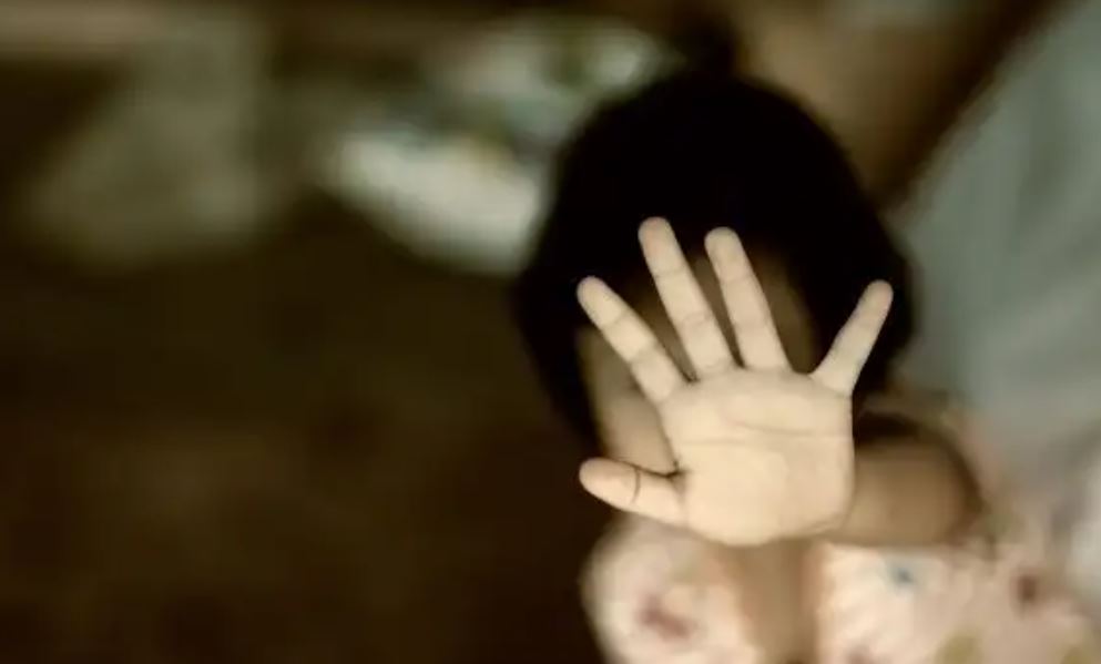 ABUSO CONTRA MENORES