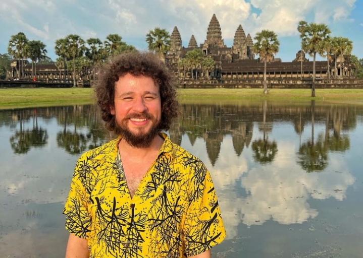 Luisito Comunica en su viaje por Camboya. (Foto Prensa Libre: Instagram Luisito Comunica)
