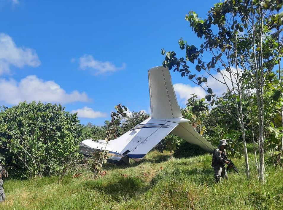 Ejército asegura áreas en Petén donde se pretendía rehabilitar pistas clandestinas de aterrizaje