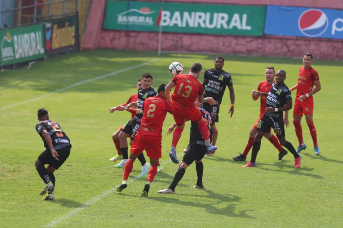 Nueva Concepción desciende: la derrota contra Municipal en El Trébol y la despedida de la Liga Nacional