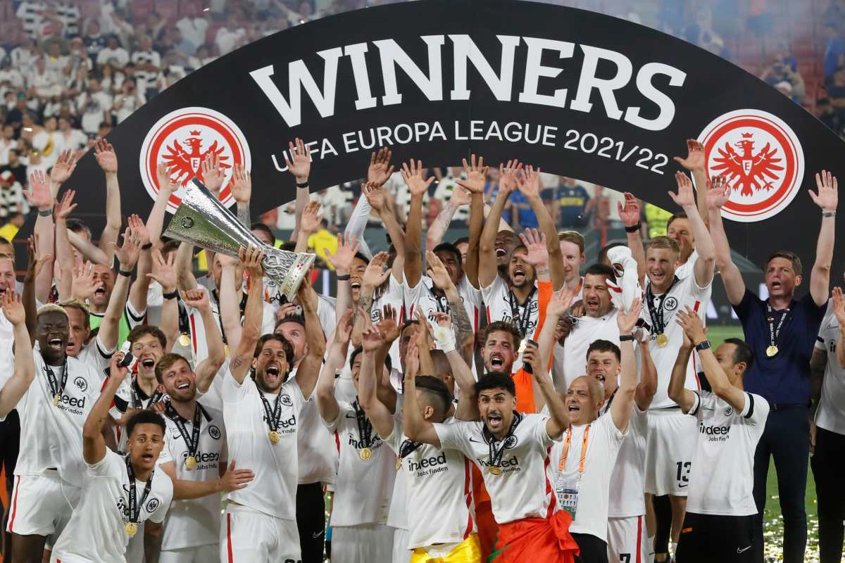 ¡Frankfurt es campeón de la Europa League! El colombiano Borré le da la gloria al Eintracht en los penaltis