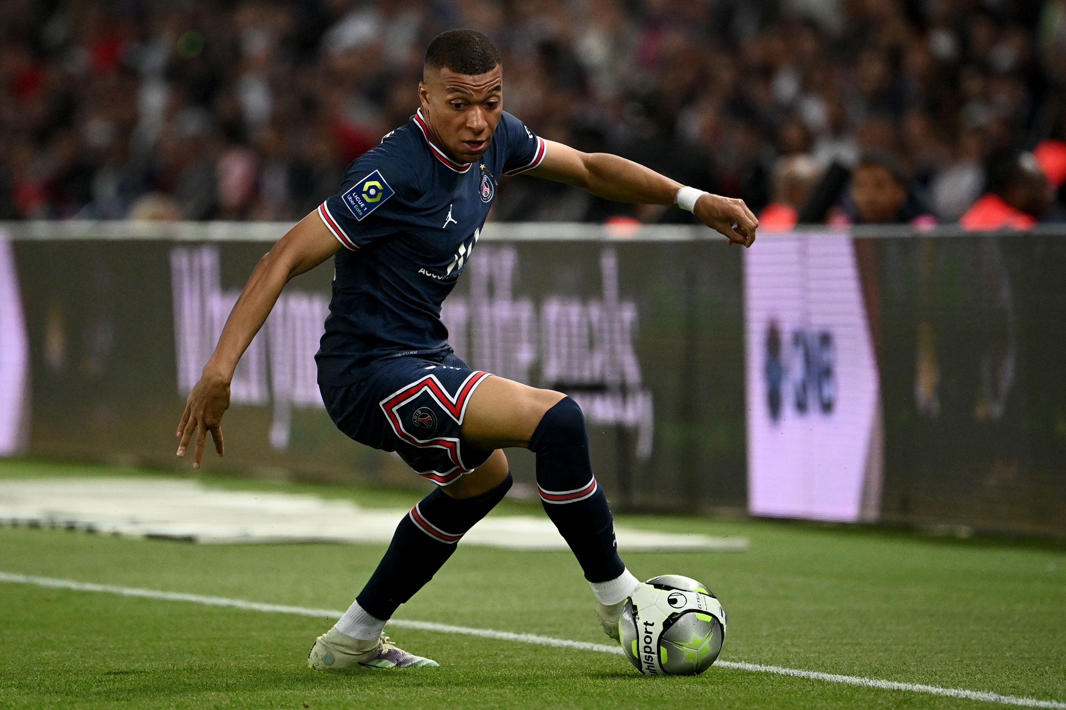 Las reacciones de la renovación del francés con el PSG han sido muchas y variadas. Foto Prensa Libre (AFP)