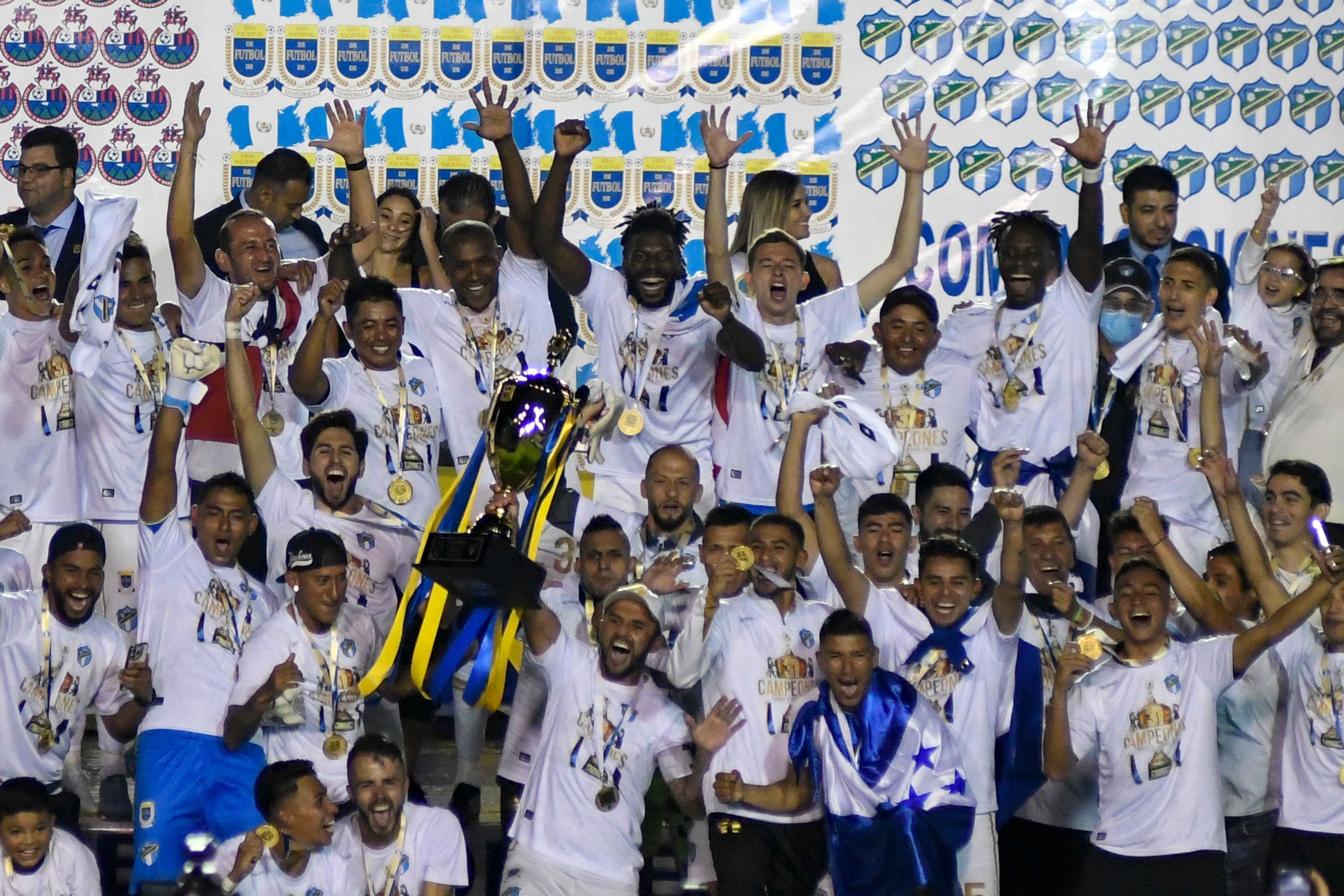 Comunicaciones es el actual campeón del futbol guatemalteco. Foto Prensa Libre (AFP)
