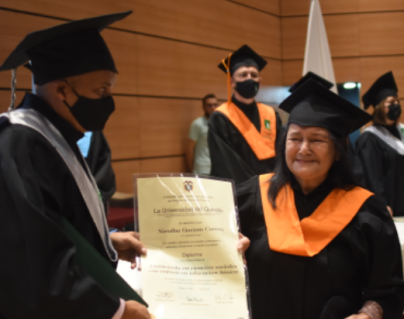 Noralba Garzón: La emotiva historia de la mujer de 77 años que cumplió su sueño de graduarse de la universidad