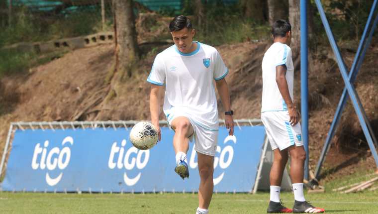 Rubio Rubín recibió la autorización de Fifa para jugar con la Selección de Guatemala. (Foto Fedefut).
