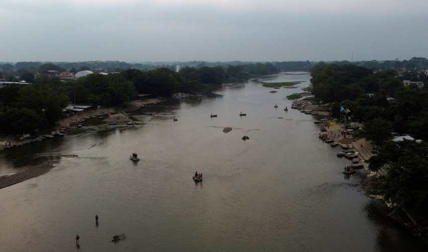 Migrante salvadoreño y su hijo de 7 años mueren al cruzar el río Suchiate en su camino hacia EE. UU.