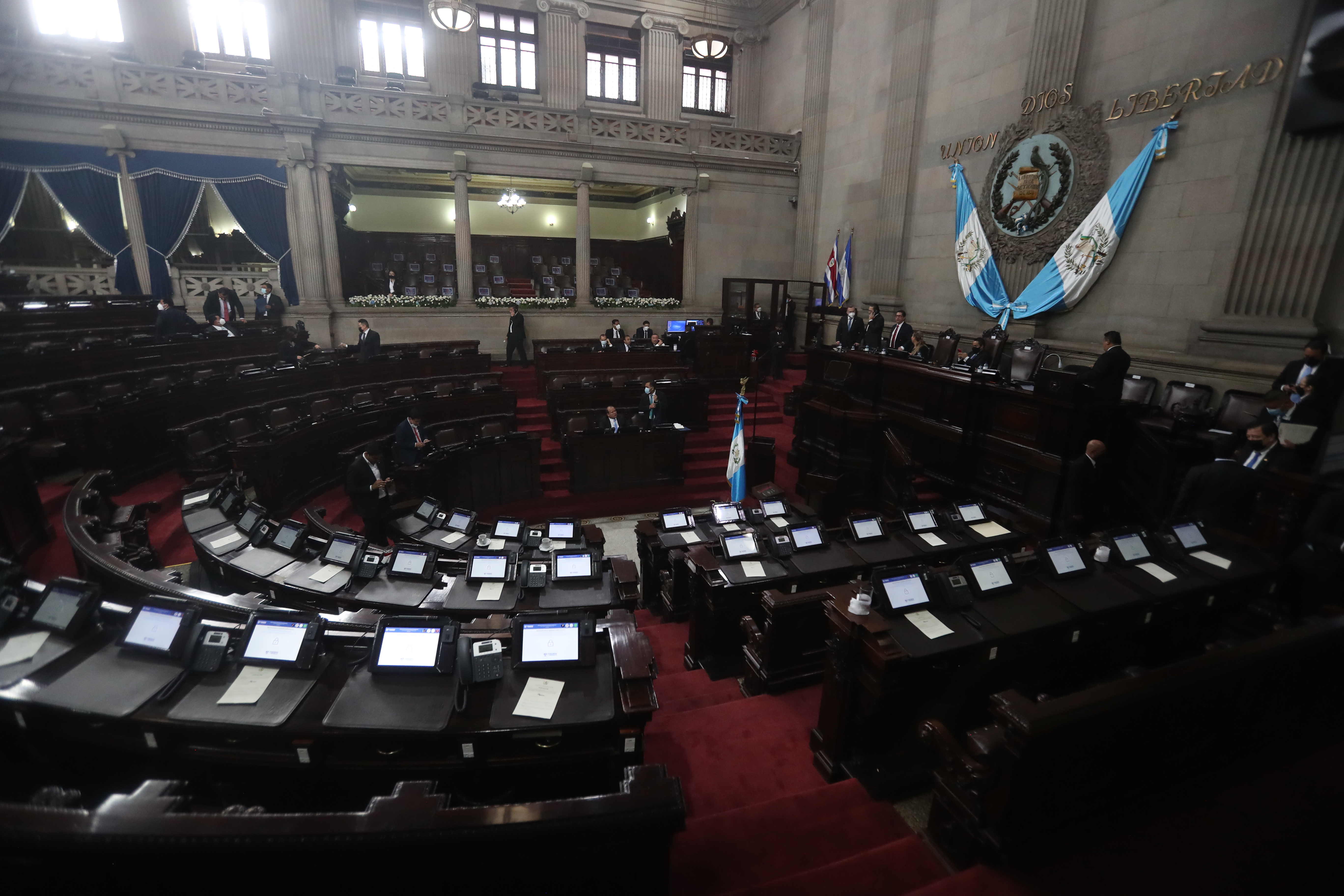 La iniciativa de ley debe de comenzar un estudio previo en Comisión, pero fue presentada por representantes de bloques afines al oficialismo. (Foto Prensa Libre: Juan Diego González)