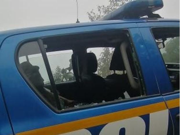 La Policía informó que el autopatrulla resultó con daños. (Foto: PNC)