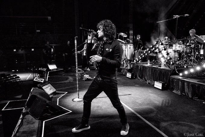 Enrique Bunbury durante sus últimas presentaciones en Nueva York y Atlanta, EE. UU. (Foto Prensa Libre: Tomada de @bunburyoficial)