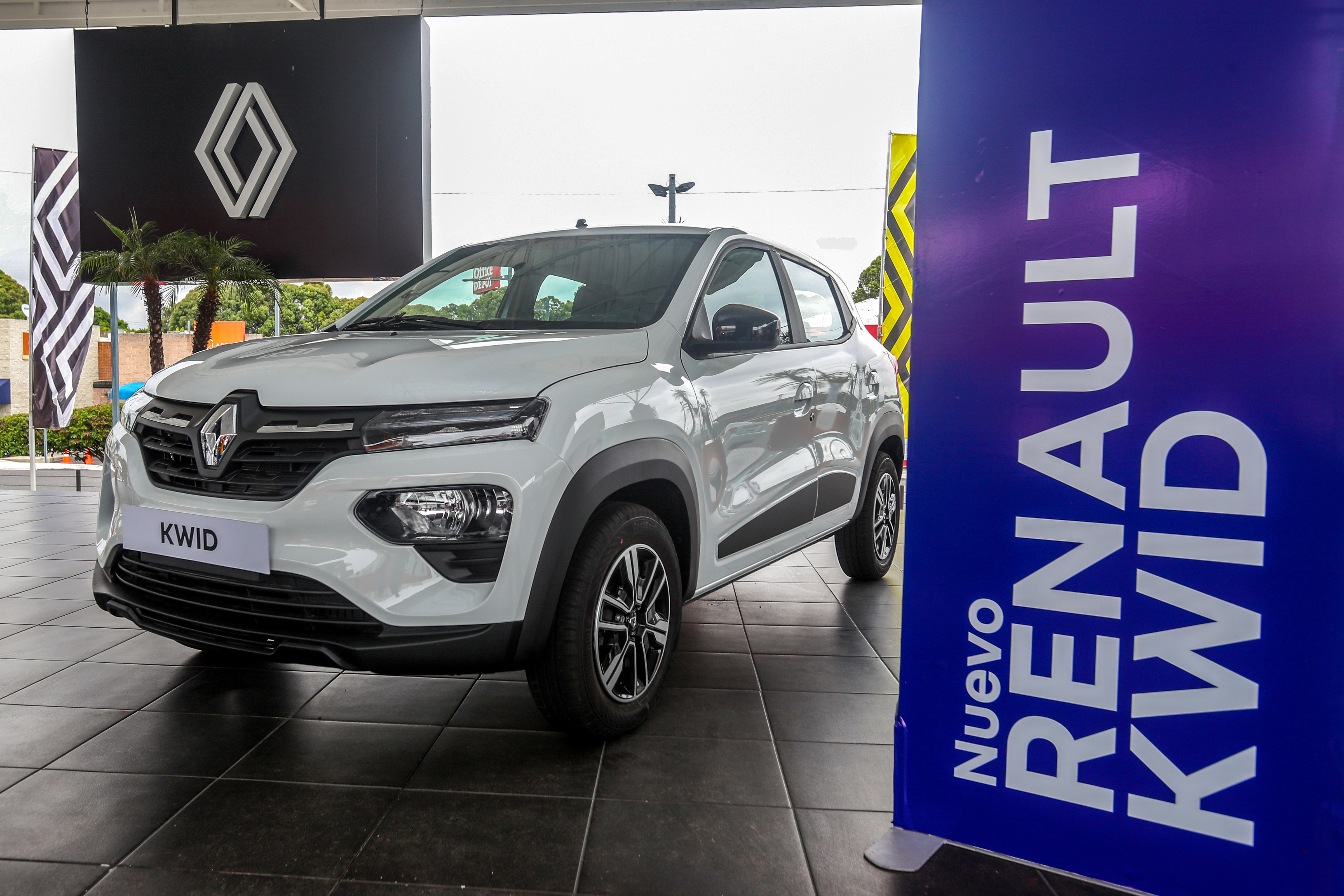 Con una máxima eficiencia de combustible en su clase y menores emisiones contaminantes, así es el nuevo Renault KWID. Foto Prensa Libre: Cortesía