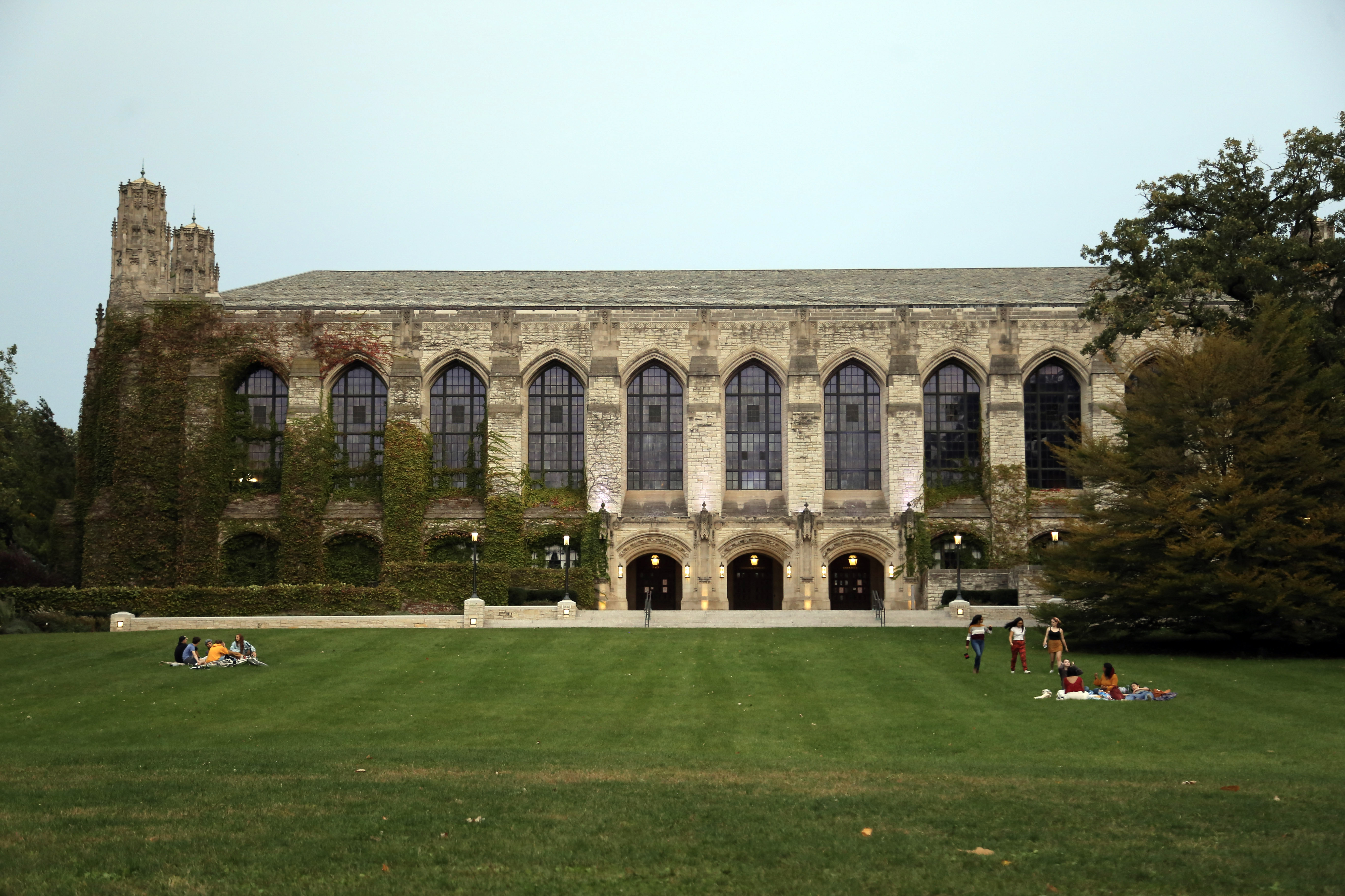 La Universidad Northwestern en Evanston, Illinois, entre las instituciones que pueden acogerse al nuevo programa de visados británico, el 26 de septiembre de 2020. (Foto Prensa Libre: Olivia Obineme/The New York Times)