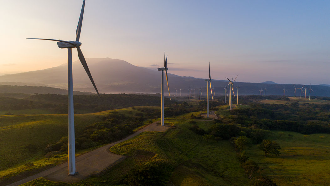 CMI cuenta con parques eólicos y otras plantas para generación de energía renovables. (Foto, Prensa Libre: cortesía CMI).