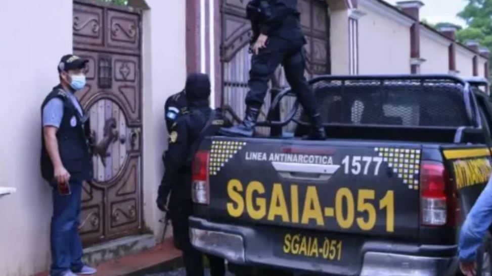 Operativo en los que fueron capturados los expolicías en noviembre de 2021. (Foto: Hemeroteca PL) 