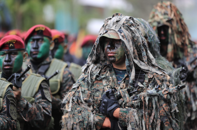 Desfile por el Día del Ejército en Guatemala 