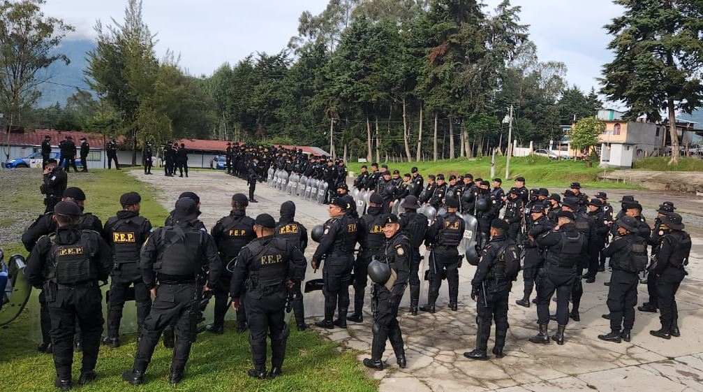 La PNC reforzará su presencia en la zona de conflicto entre pobladores de Ixchiguán y Tajumulco, San Marcos. (Foto Prensa Libre: Ministerio de Gobernación)