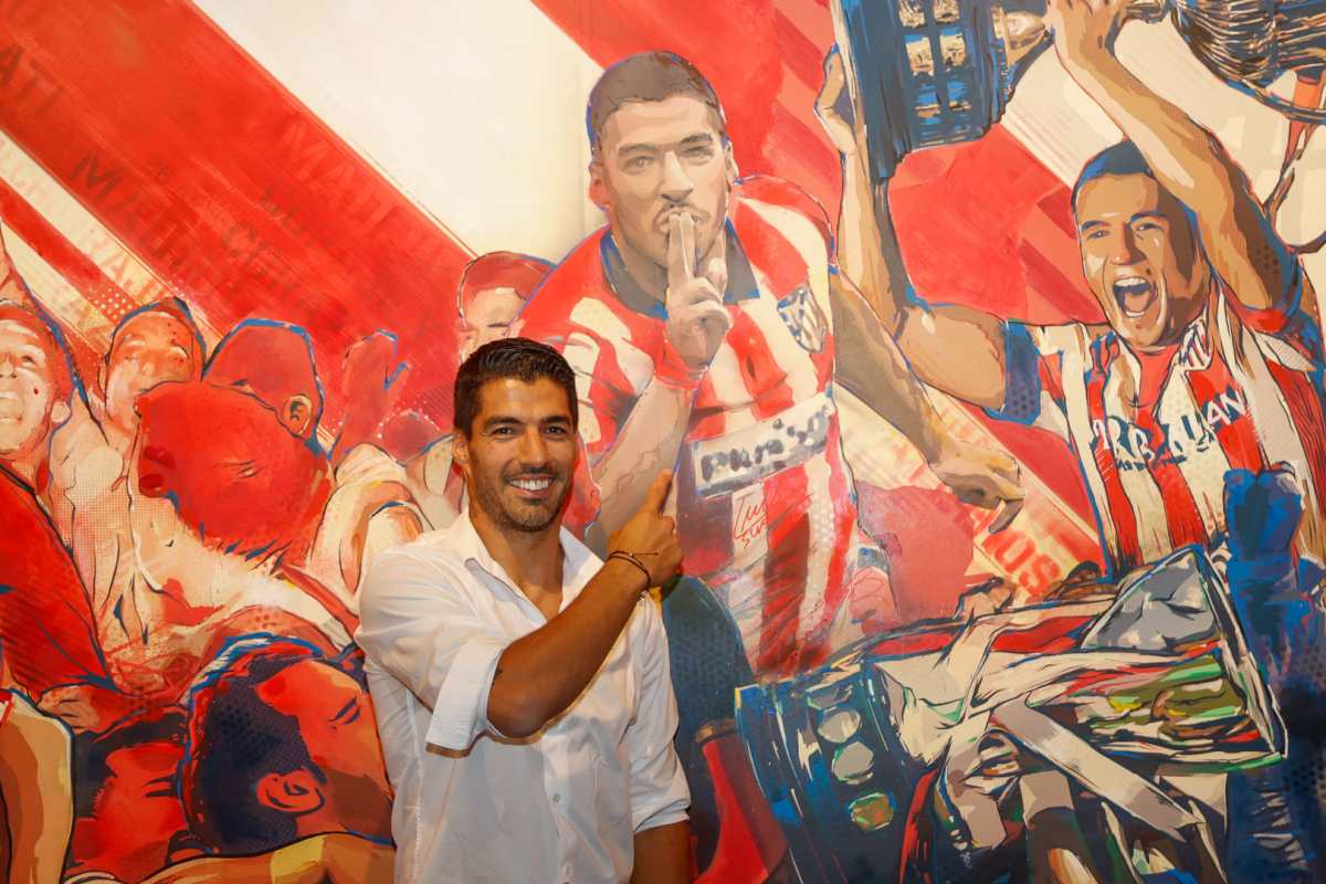 Luis Suárez se despide del Atlético de Madrid que lo inmortalizó en un muro, mientras un equipo en Argentina hace las gestiones para poderlo fichar