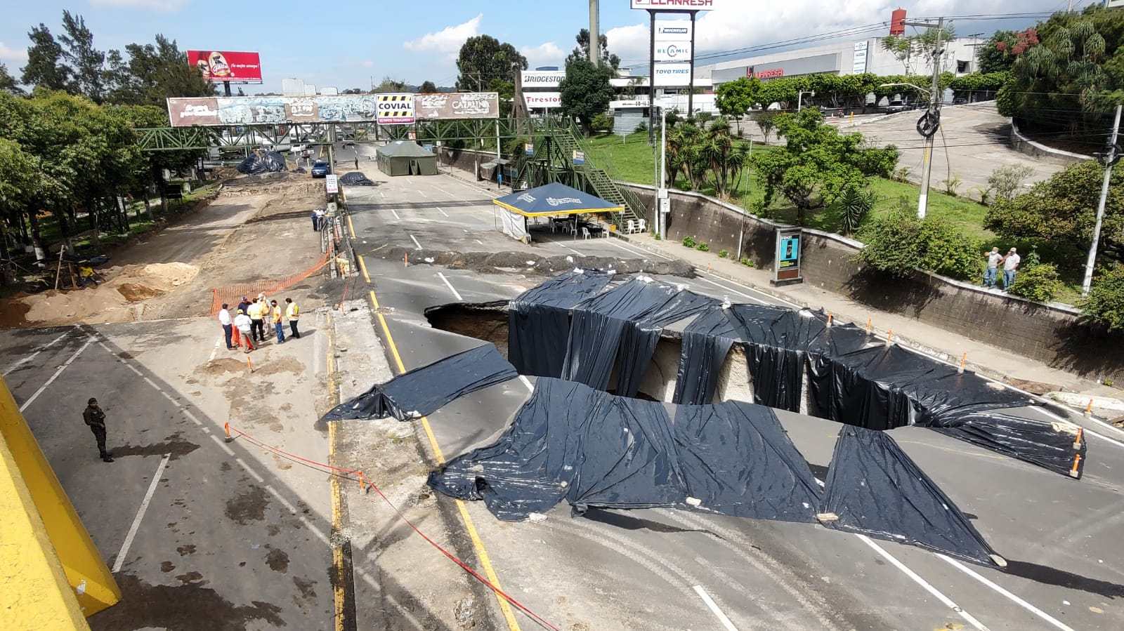 IMÁGENES: Hundimiento en Villa Nueva crece de tamaño y esta es la ...