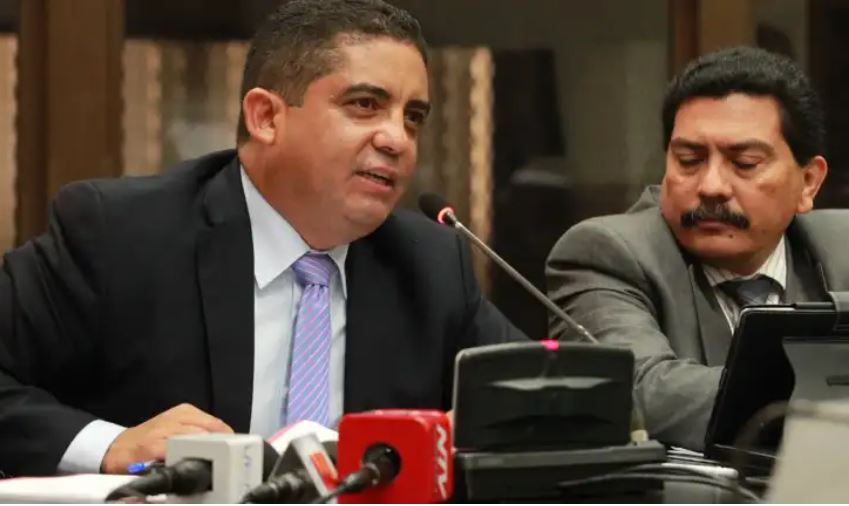 Juan Carlos Monzón, exsecretario privado de Roxana Baldetti es colaborador eficaz en varios casos por presunta corrupción. (Foto: Hemeroteca PL)