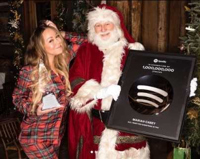Demandan a Mariah Carey por su éxito “All I Want for Christmas Is You”