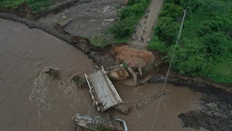 Colapso de Puente El Tule