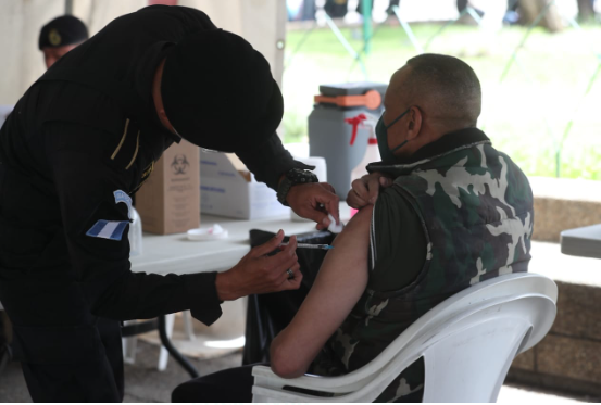 VACUNA CONTRA EL COVID-19