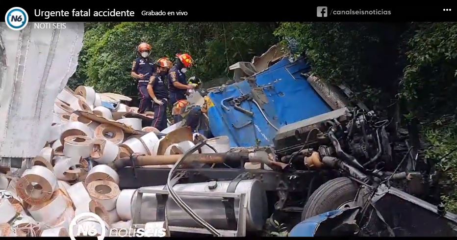 El piloto del tráiler perdió la vida. (Foto: captura de video Noti Seis/Facebook)