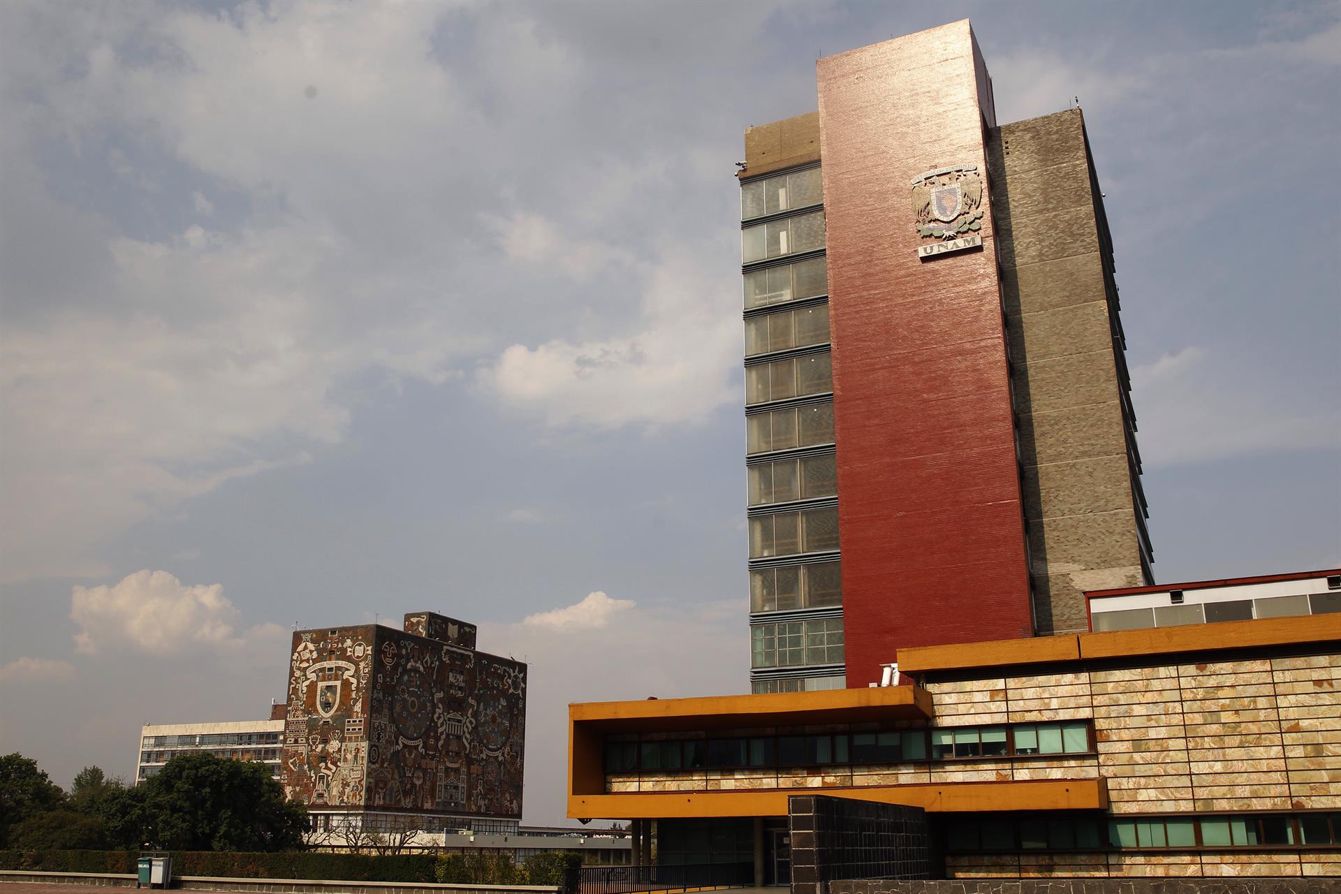 unam