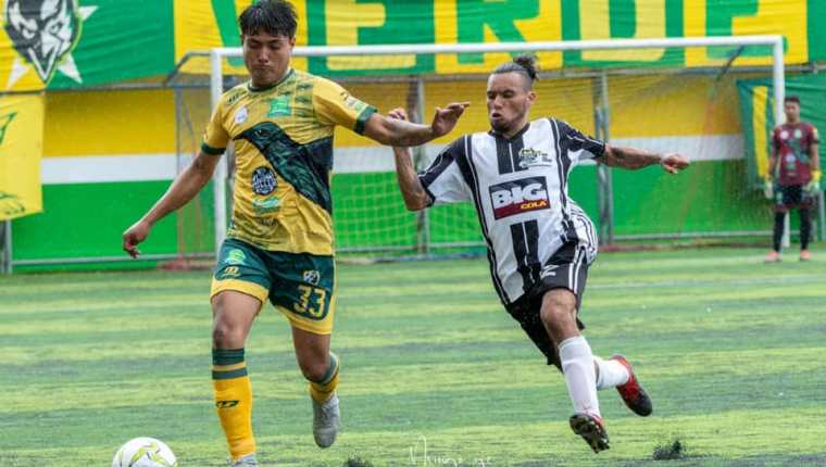 Los jugadores han mostrado su rechazo al límite de edad en la Primera, Segunda y Tercera División. (Foto Prensa Libre: Hemeroteca PL)