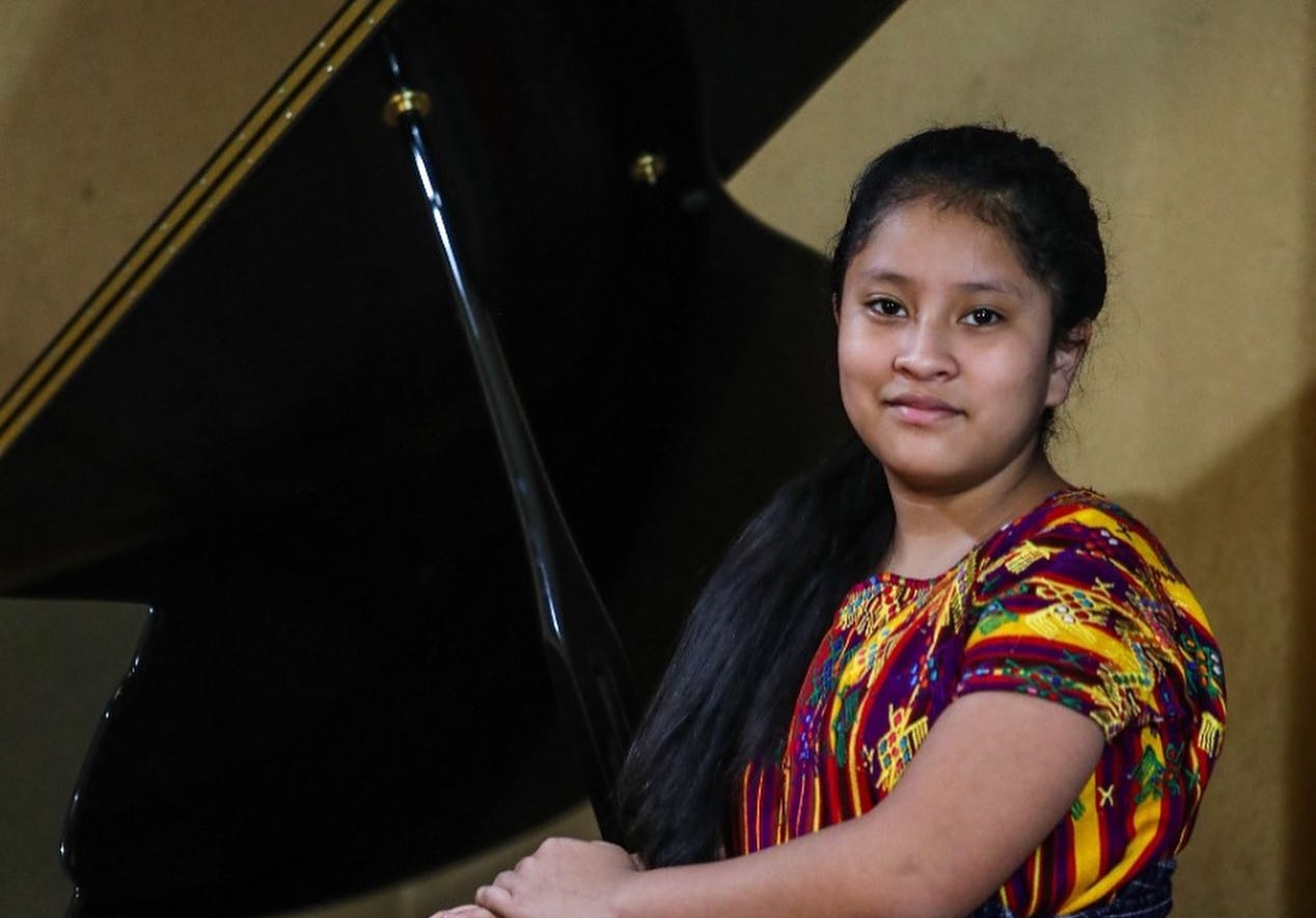 Yahaira Tubac considerada niña prodigio en el piano será parte de la presentación en el Festival  Levitt Pavilion, Los Angeles.  (Foto Prensa Libre: Juan Diego González)