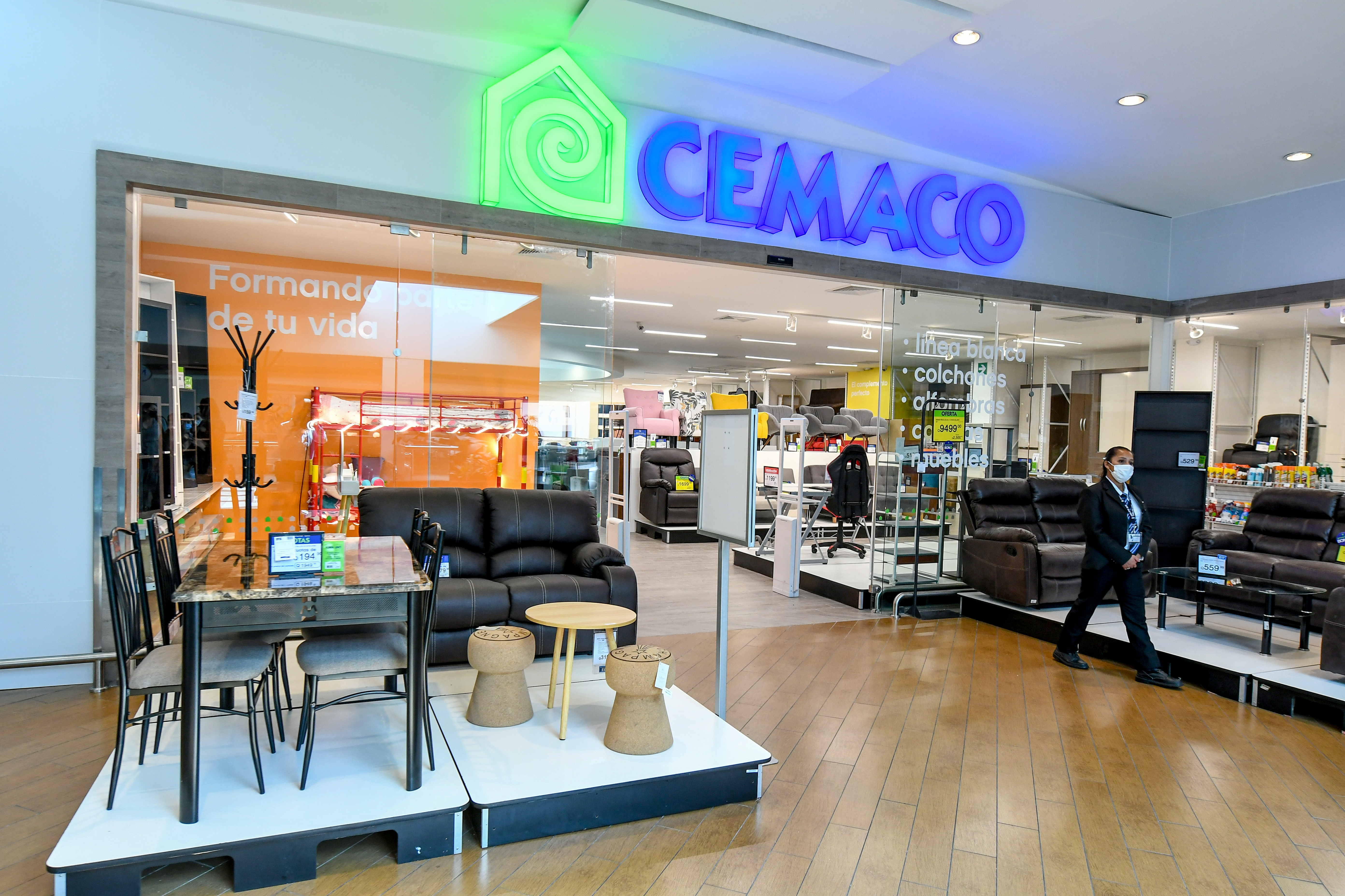 Cemaco agranda la experiencia a sus clientes