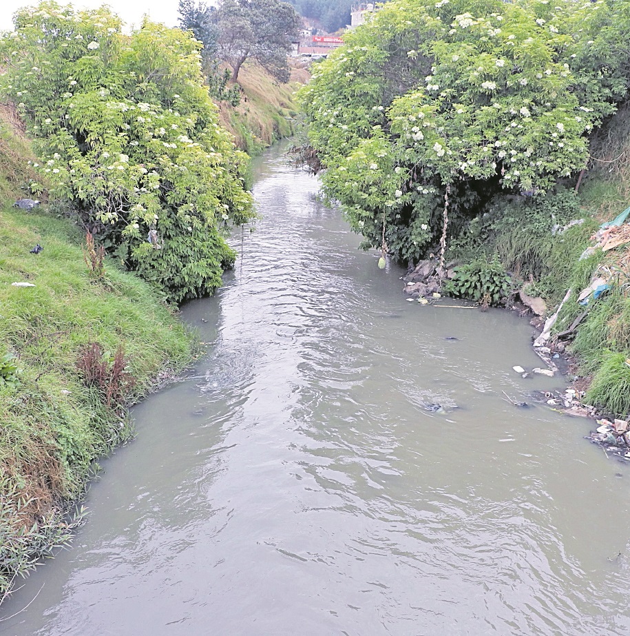 rio contaminado, quetzaltenango, aguas residuales, aguas negras