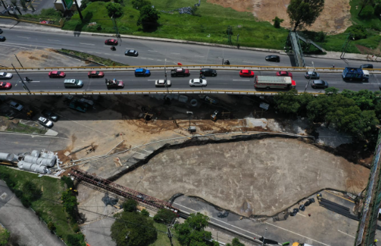 Hundimiento en Villa Nueva 