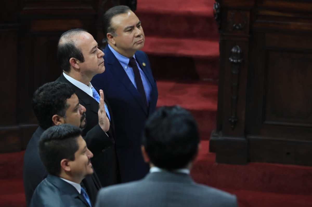 José Alejandro Córdova Herrera es electo nuevo jefe de la PDH