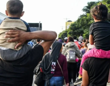 Cada año miles de migrantes son interceptados en México en su viaje a Estados Unidos. Imagen ilustrativa. (Foto Prensa Libre: EFE)